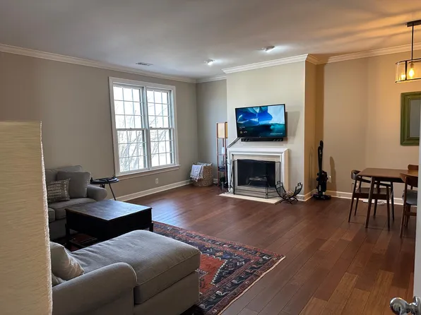 134 Matthew Ln, Nashville, TN 37215