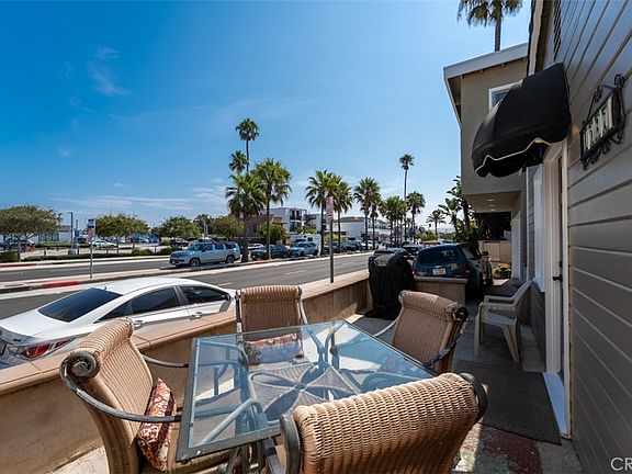 5th image of 1527 W Balboa Blvd