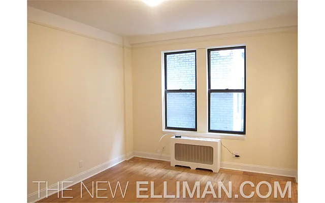 Rented by Douglas Elliman | media 20