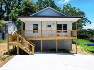 251 Fair St SE, Cleveland, TN 37311