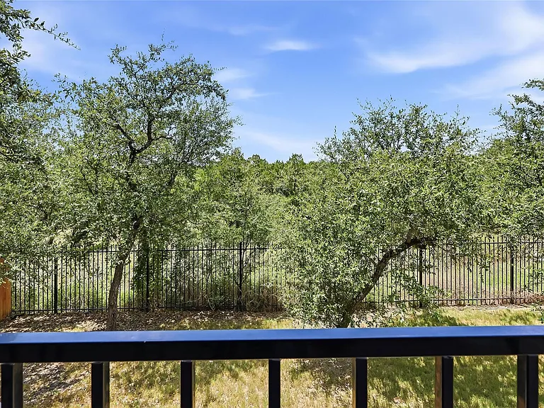 8407 Prairie Rye Dr — Photo 37