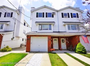 56 May Pl, Staten Island, NY 10312