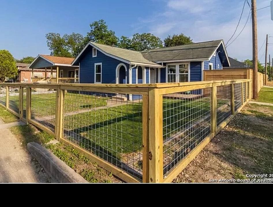 1st image of 324 Pruitt Ave