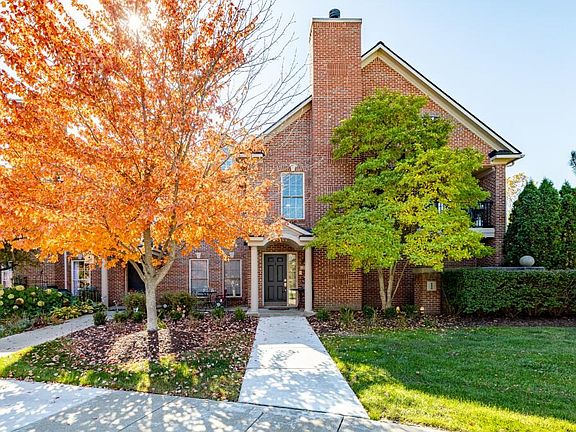 4th image of 5776 Hampshire Ln