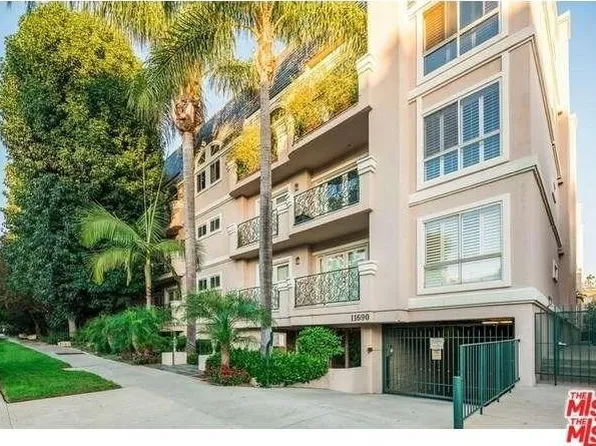 11690 Montana Ave APT 303, Los Angeles, CA 90049