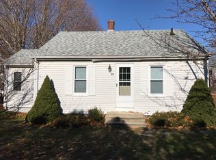 22 Terry Ct, Hyannis, MA 02601