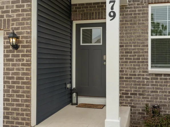 179 Aviana Ave, Hobart, IN 46342