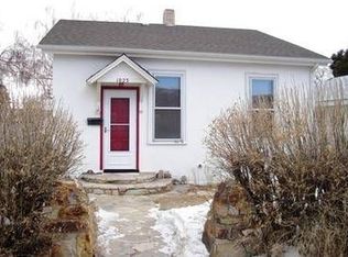 1023 11th St, Rawlins, WY 82301