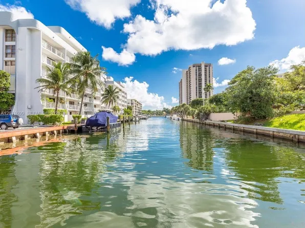 1650 NE 115th St APT 403, Miami, FL 33181