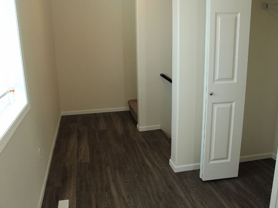 2nd image of 2241 35th Street Cir S