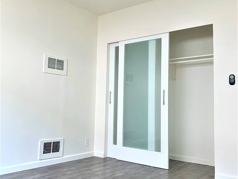 414 S Saint Andrews Pl #7 — Photo 3