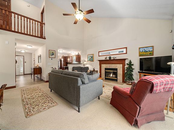 5th image of 3889 Black Pine Dr