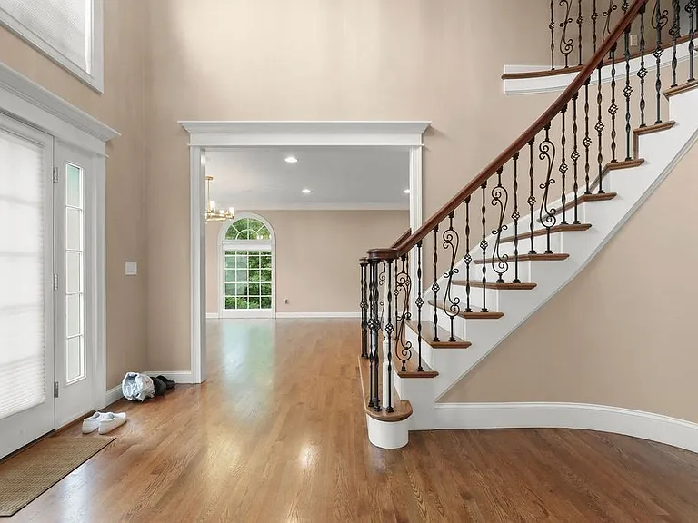 12 Ronald C Meyer Dr — Photo 2