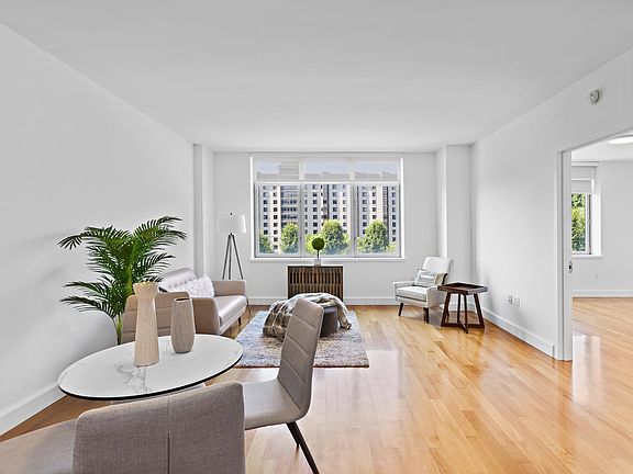 4th image of 8100 River Rd APT 510