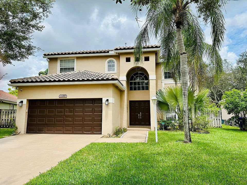 1st image of 13359 NW 16th St