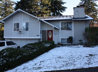 1910 Camas Ct SE, Renton, WA 98055