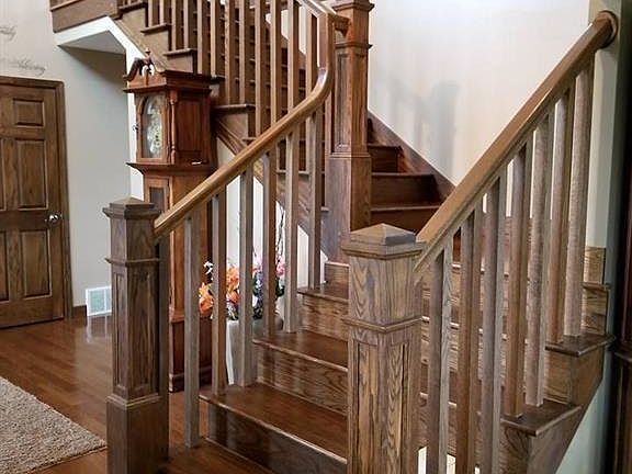 4th image of 164 Dogwood Ln