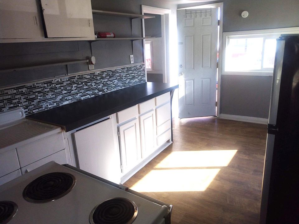 1st image of 4113 Arden Ave