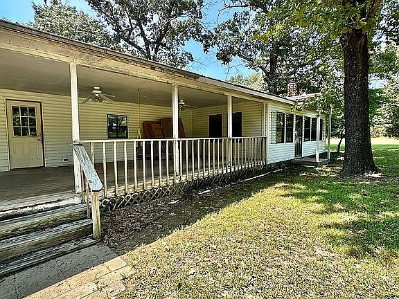2nd image of 683 County Road 669