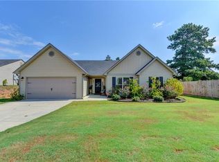 2707 Berkshire Dr, Winder, GA 30680