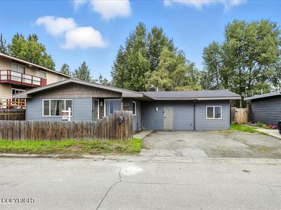 529 E 25th Ave, Anchorage, AK, 99503