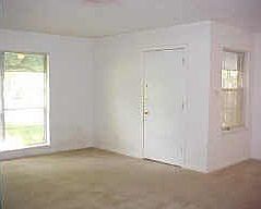 3rd image of 11201 Cliffwood Dr