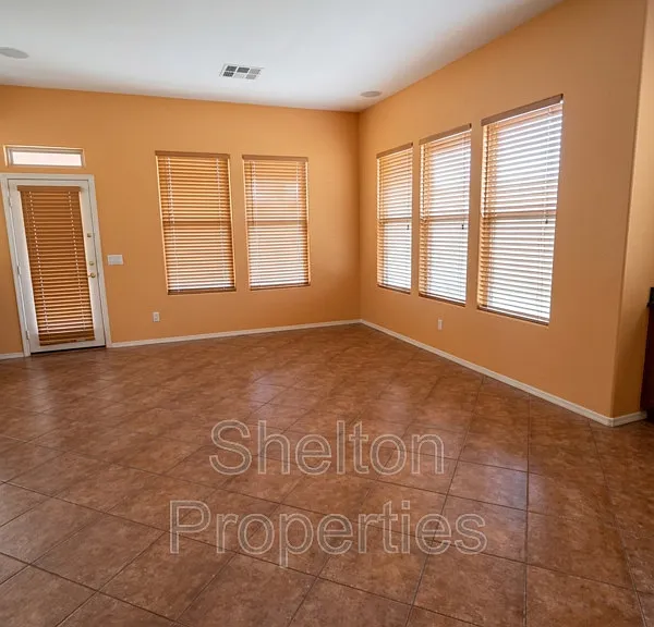 15192 W Columbine Dr — Photo 5