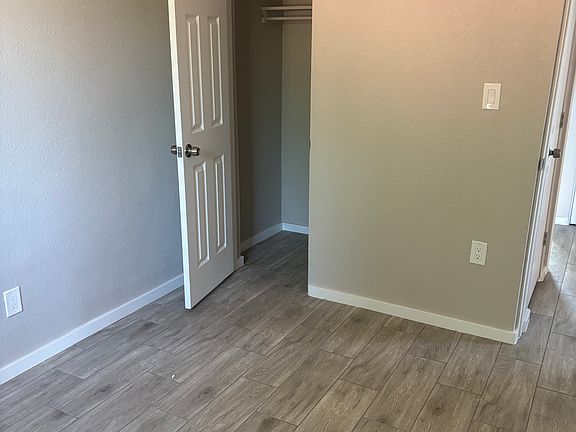 4th image of 4235 N 15th Ave #4