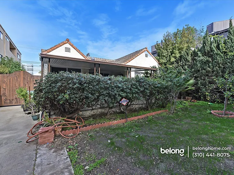 8523 Alcott St — Photo 2