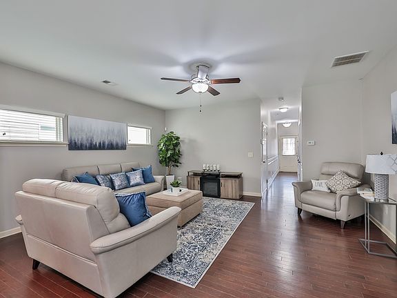 3rd image of 3938 Cyrus Crest Cir NW