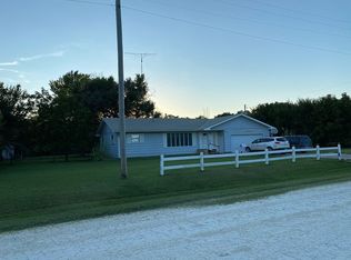 709 9th St, Gaylord, KS 67638