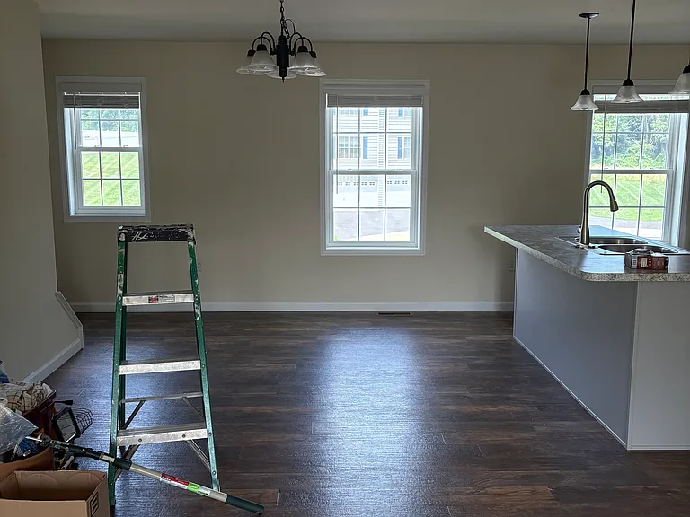 109 Meadowbrook Ln — Photo 7