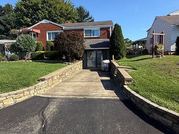 4th image of 40 Fairview St