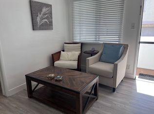 712 N Guadalupe Ave APT 1, Redondo Beach, CA 90277