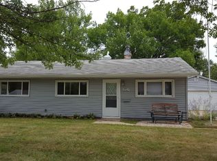 5711 Colorado Dr SW, Cedar Rapids, IA 52404