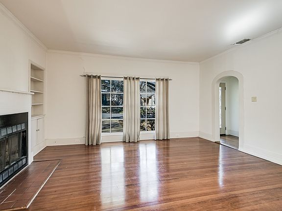 5th image of 214 Albany St