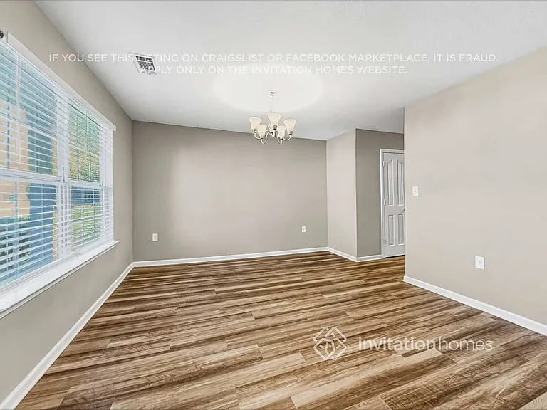 4924 Broad Leaf Ct — Photo 8