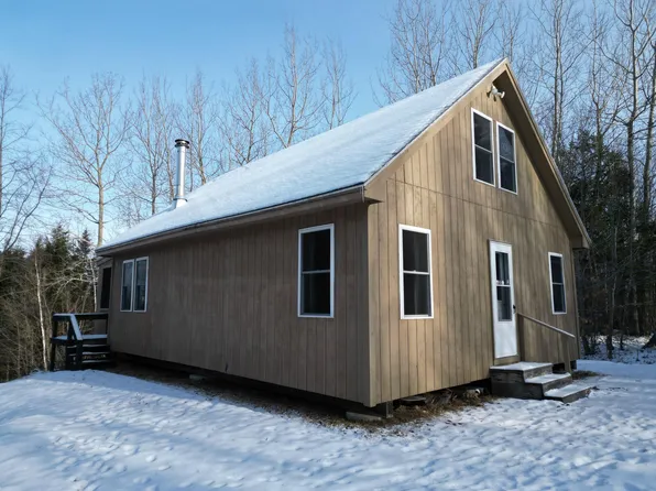 106 Weatherbee Point Road, Lincoln, ME 04457