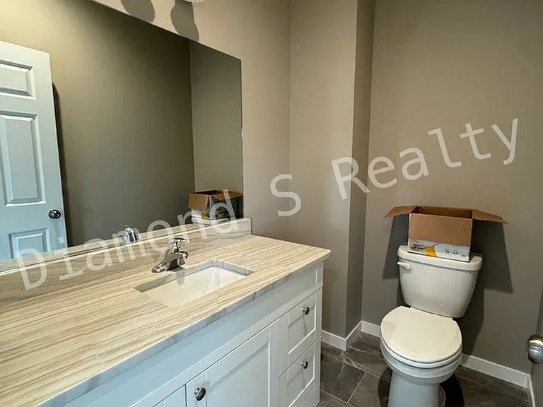 2124 N Bradbury Ln — Photo 6