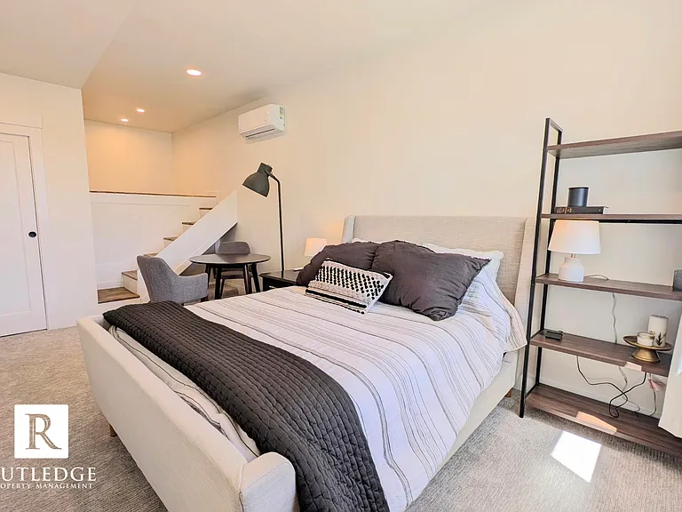 3282 Sky Way — Photo 26