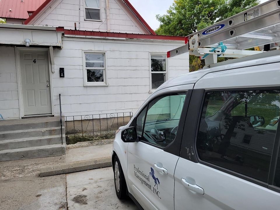 1st image of 303 S 31st St #4