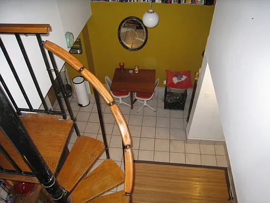 Rented by Alexiou Realty | media 14