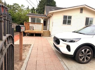 4245 S Raymond St, Seattle, WA 98118