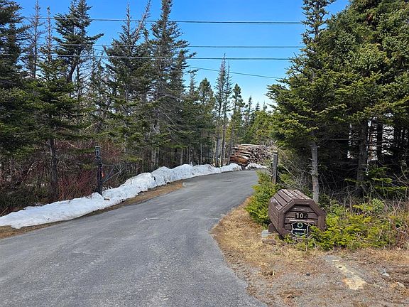 3rd image of 102 Main Road