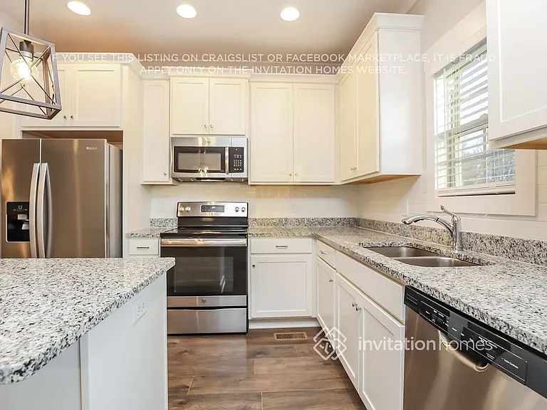 148 Hartmann Crossing Dr — Photo 6