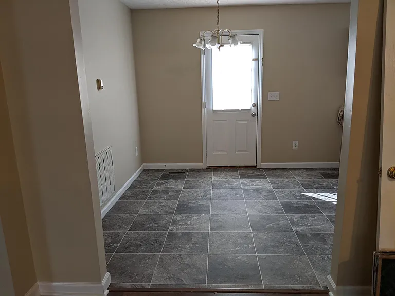 207 Faldo Dr — Photo 3