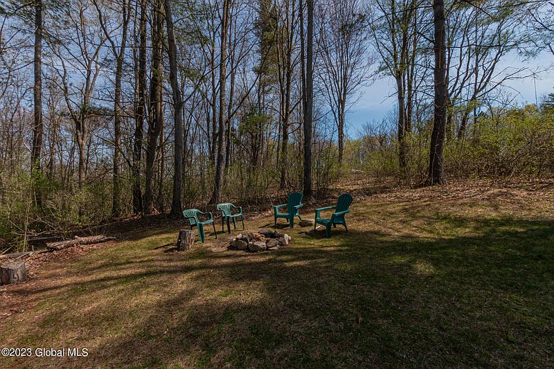 5th image of 143 Adirondack Heights