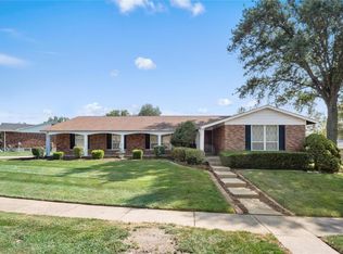 14855 Frais Dr, Florissant, MO