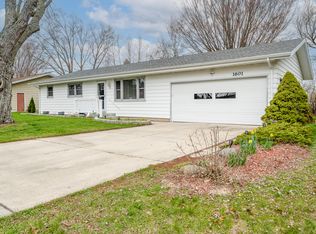 1601 Barbara Ann Dr, Stevensville, MI 49127