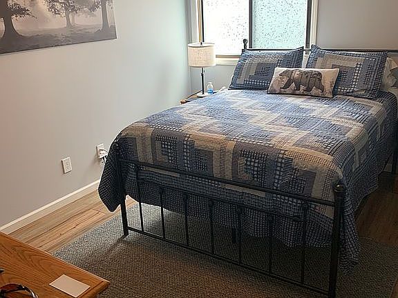 4th image of 172 Hanging Rock Villas APT 422
